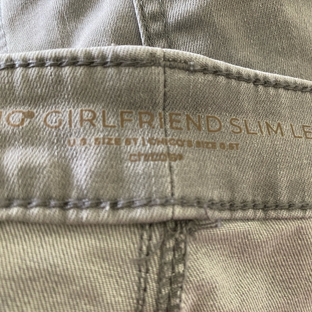 Chico's Embroidered Gray Straight Leg Jeans Size 0 - Picture 4 of 10